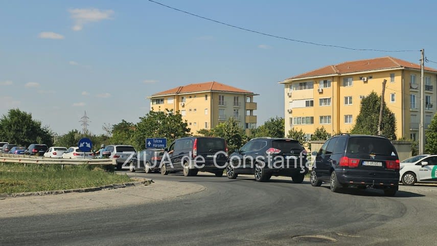 Trafic intens pe varianta Constanța - Ovidiu, blocaj de 2 km Trafic intens pe varianta Constanța - Ovidiu, blocaj de 2 km