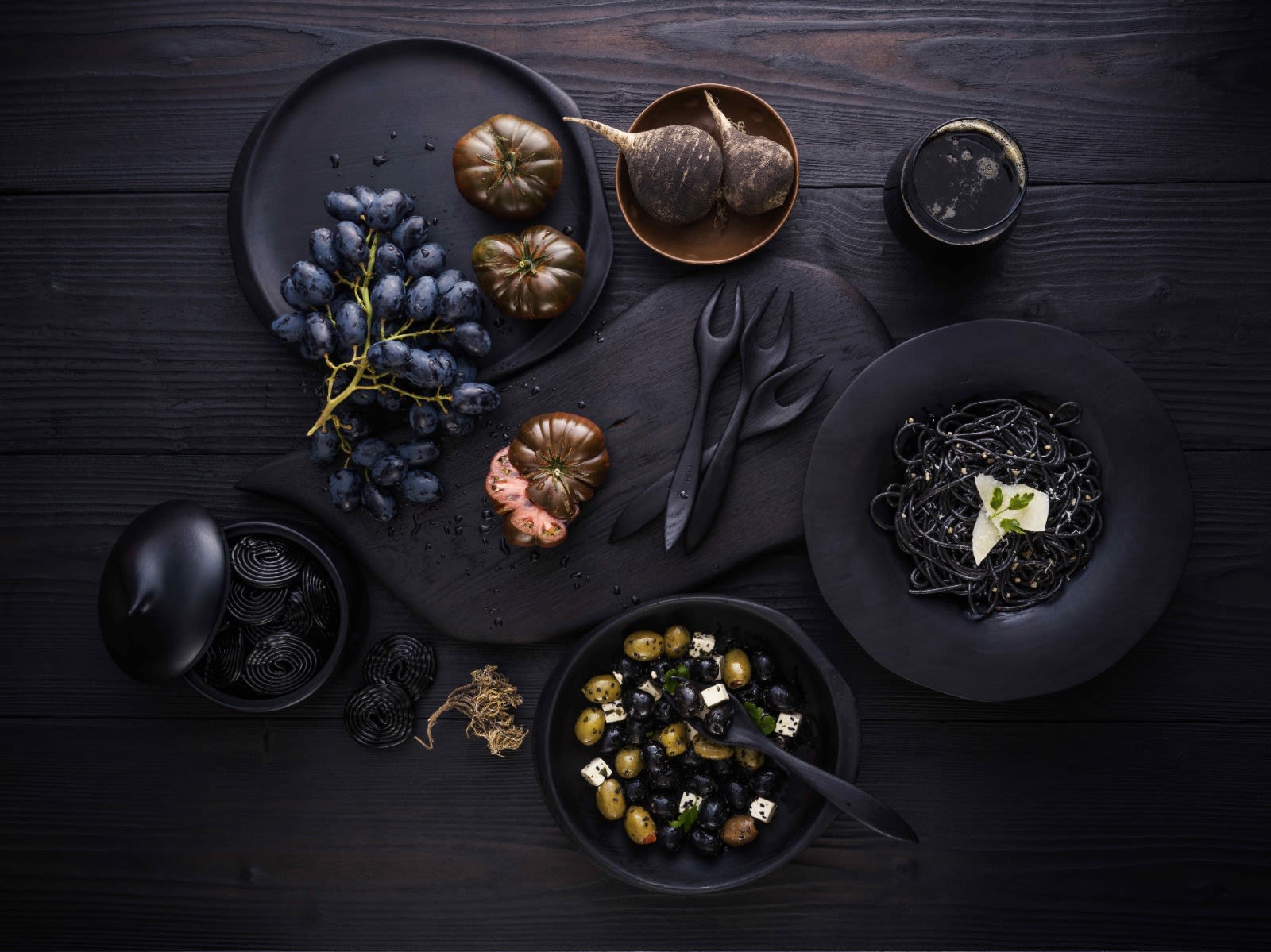 Studioul LUN din Timișoara cu obiecte de design natural și artistic Studioul LUN din Timișoara cu obiecte de design natural și artistic