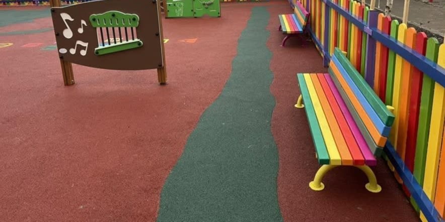 Loc de joacă modernizat în Suceava Loc de joacă modernizat în Suceava