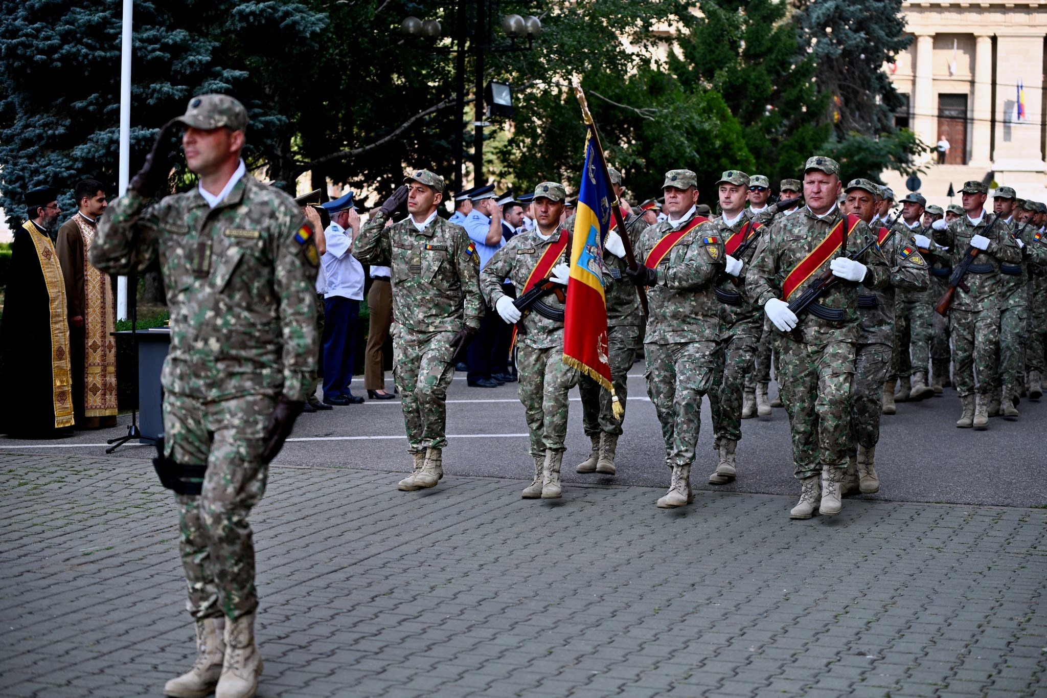 Centrul Militar Județean Prahova organizează sesiunea a II-a de admitere la școlile militare în perioada 14-18 august 2026