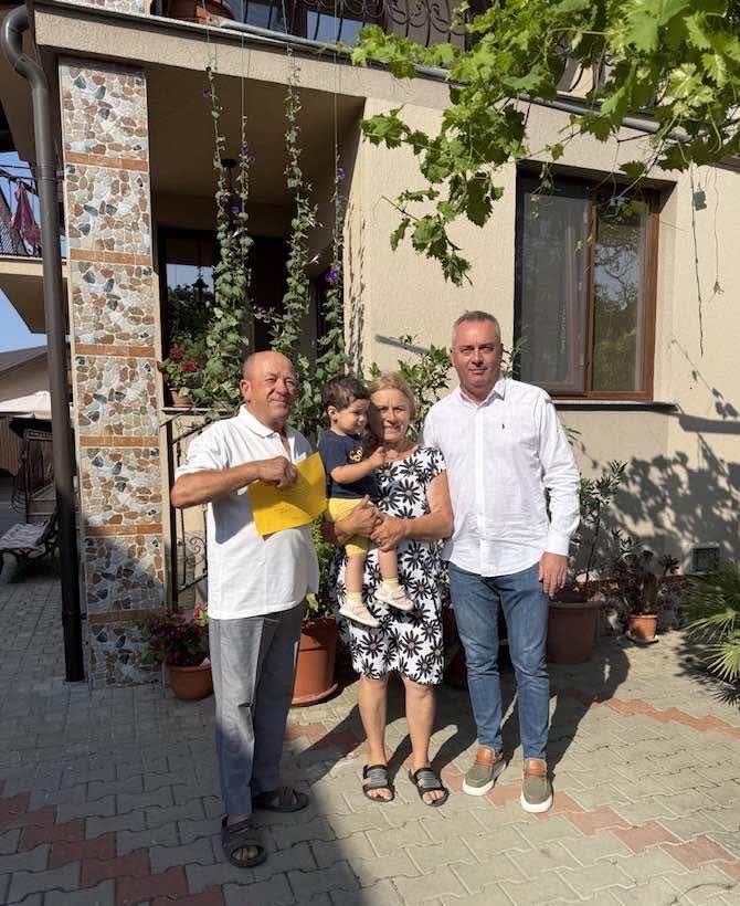 Familii din Câmpineanca primite premii pentru 50 de ani de căsătorie Familii din Câmpineanca primite premii pentru 50 de ani de căsătorie