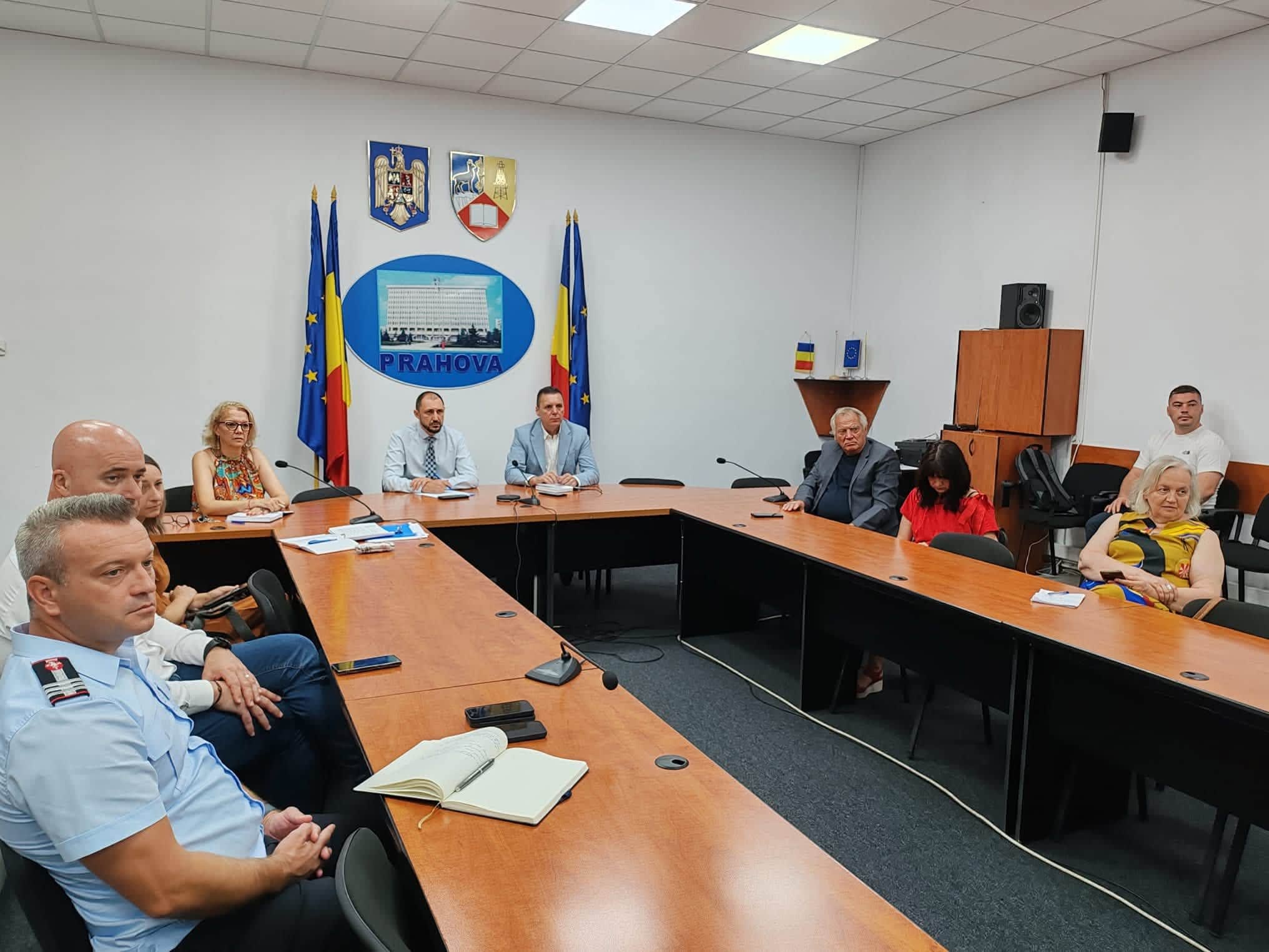 Prefectura Prahova organizează videoconferința privind finalizarea proiectelor PNRR