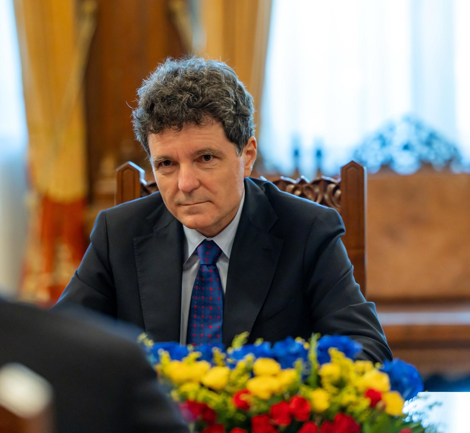Nicușor Dan cere reexaminarea unei legi privind ariile naturale protejate Nicușor Dan cere reexaminarea unei legi privind ariile naturale protejate