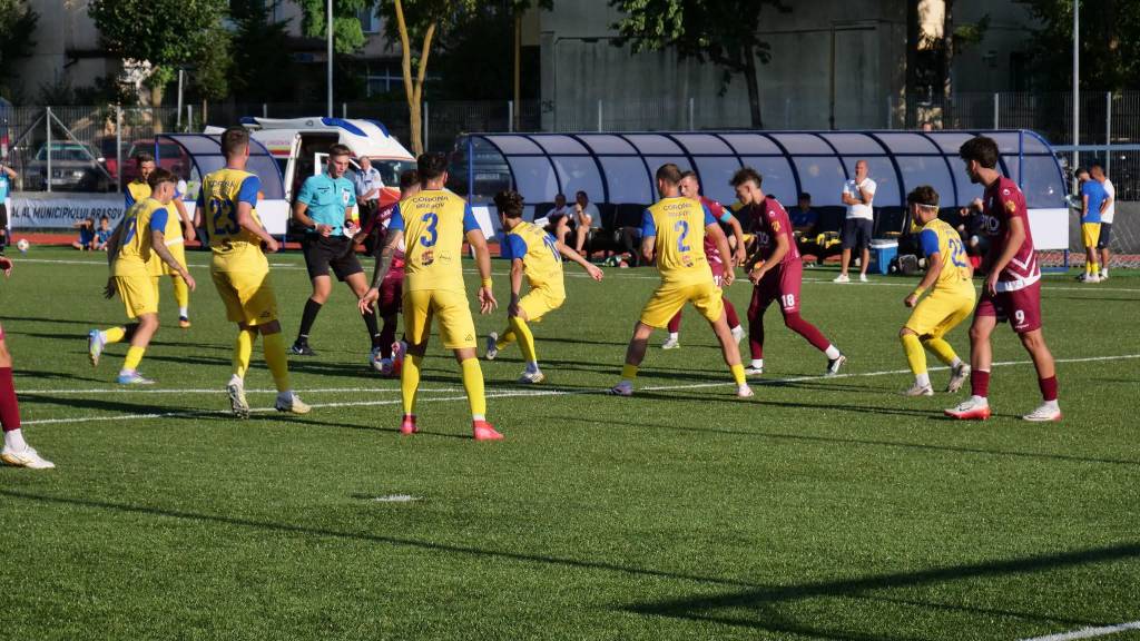 Stadionul Carpați din Brașov pregătit pentru meciul de cupă Stadionul Carpați din Brașov pregătit pentru meciul de cupă