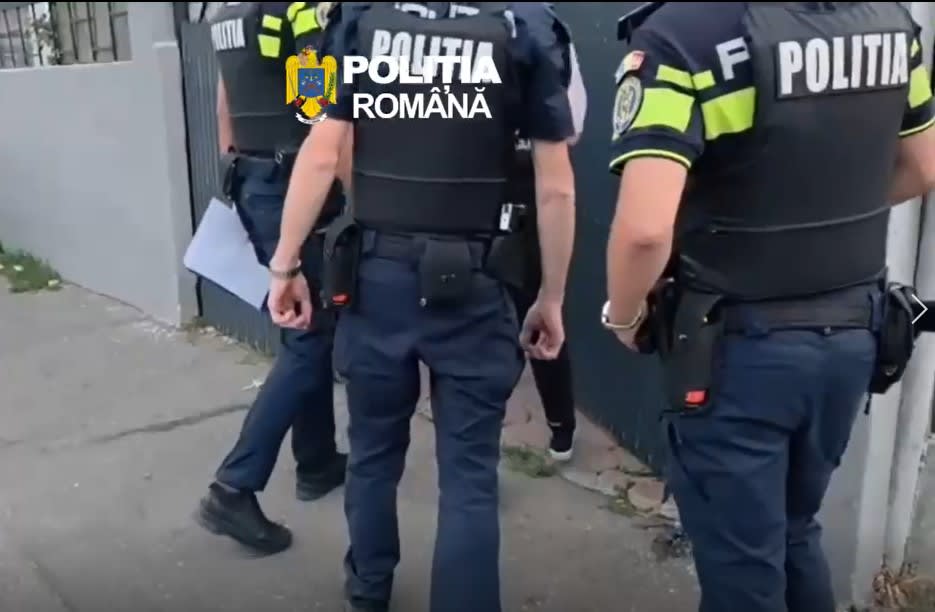 Percheziții în Ploiești într-un dosar de violență, lipsire de libertate și agresiune sexuală
