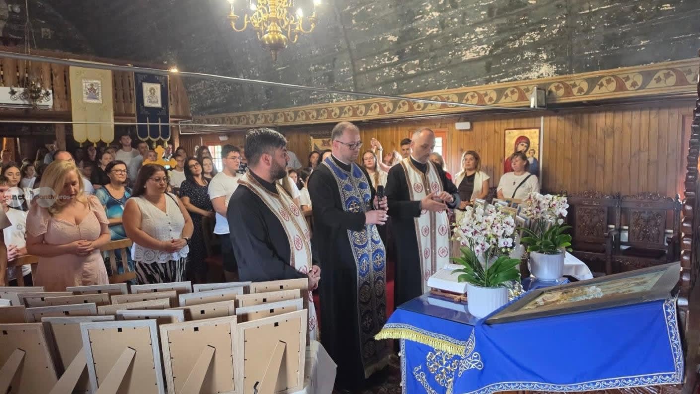Peste 100 de copii participă la Școala de vară „Prietenii Maicii Domnului” din Târgu Mureș