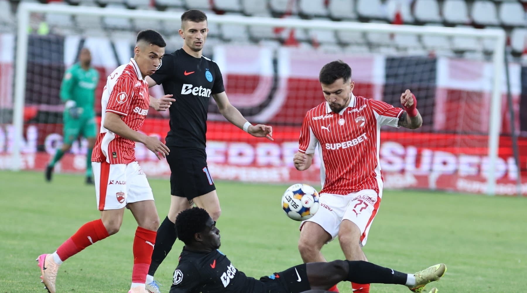 Dinamo și FCSB se mută de pe Arena Națională pe Cluj Arena pentru derby-ul din Superligă