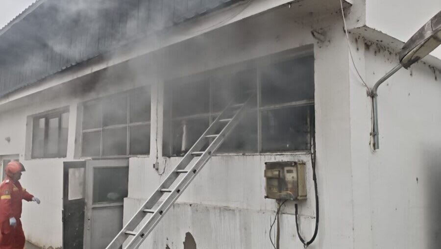 Incendiu la Primăria Gura Humorului Incendiu la Primăria Gura Humorului