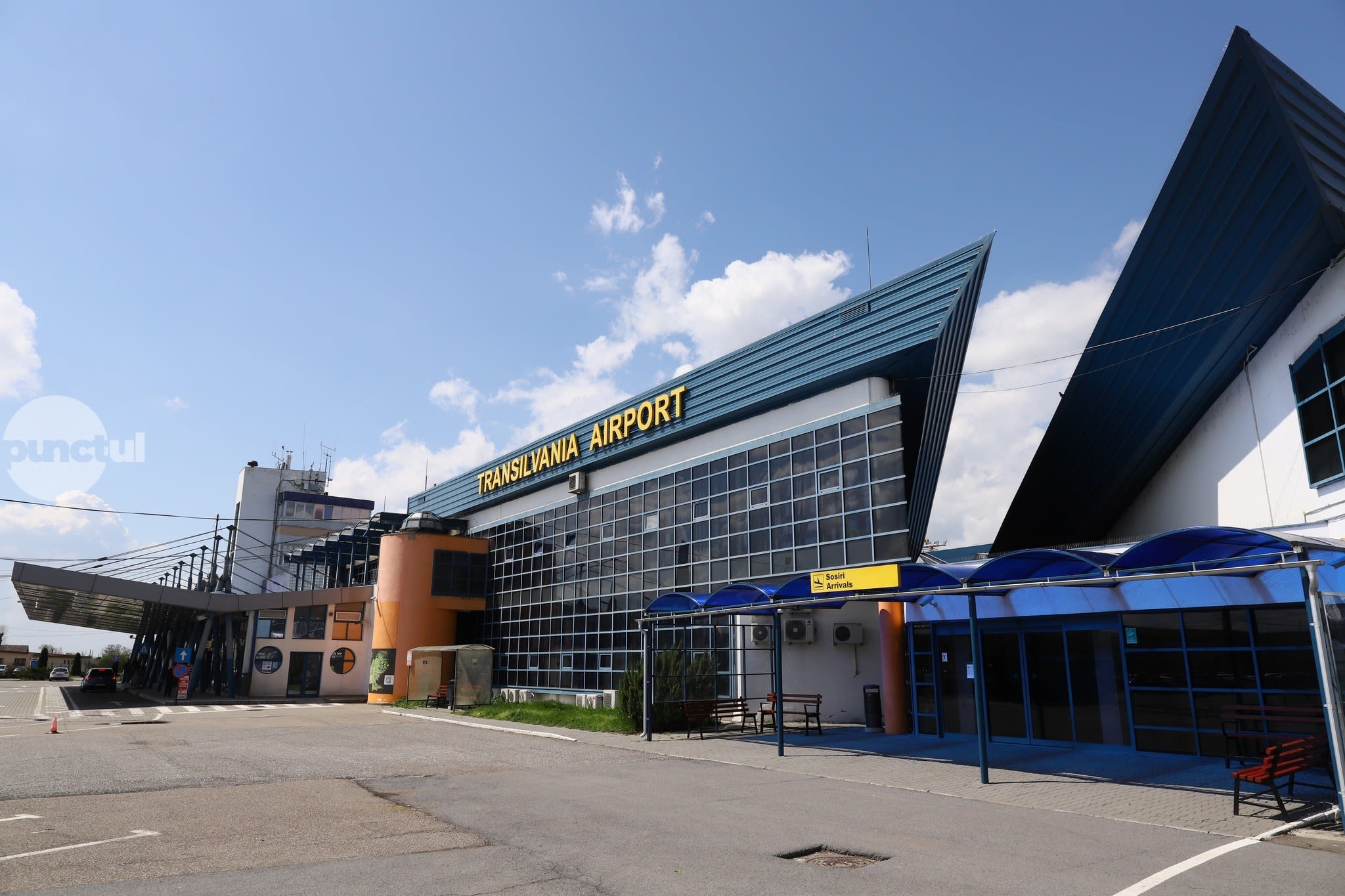 Aeroportul Transilvania devine independent energetic în 2026 cu proiect solar