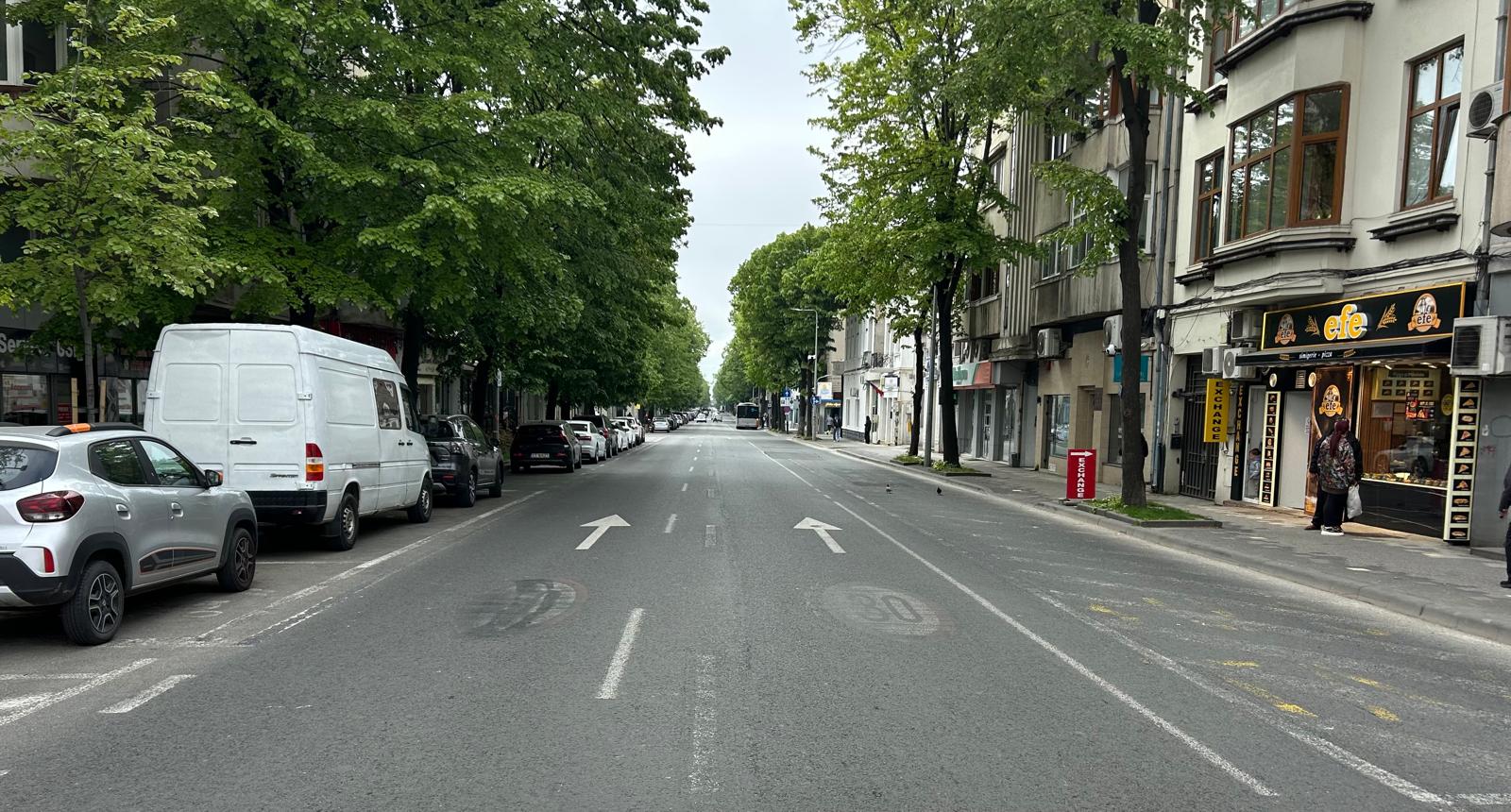 Clădire veche din centrul Constanței, în stare de degradare Clădire veche din centrul Constanței, în stare de degradare