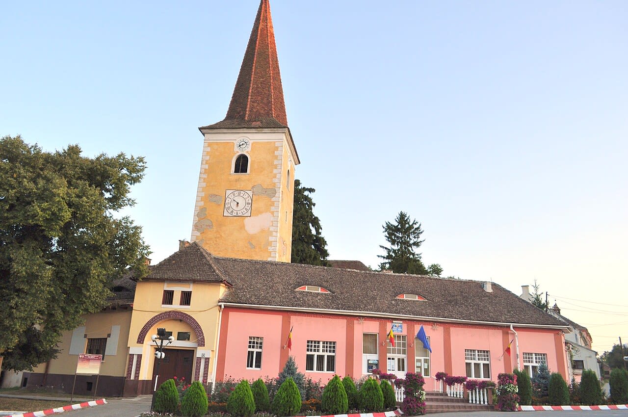Maraton pe bicicletă printre podgoriile Târnavelor la prima ediție Jidvei Weinland Trails