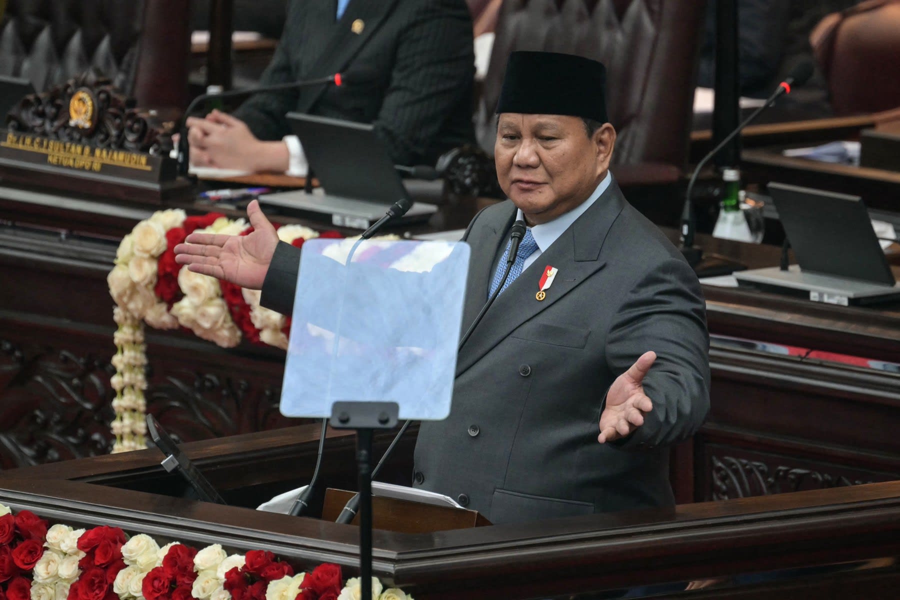 Președintele indonezian Prabowo Subianto în discurs Președintele indonezian Prabowo Subianto în discurs