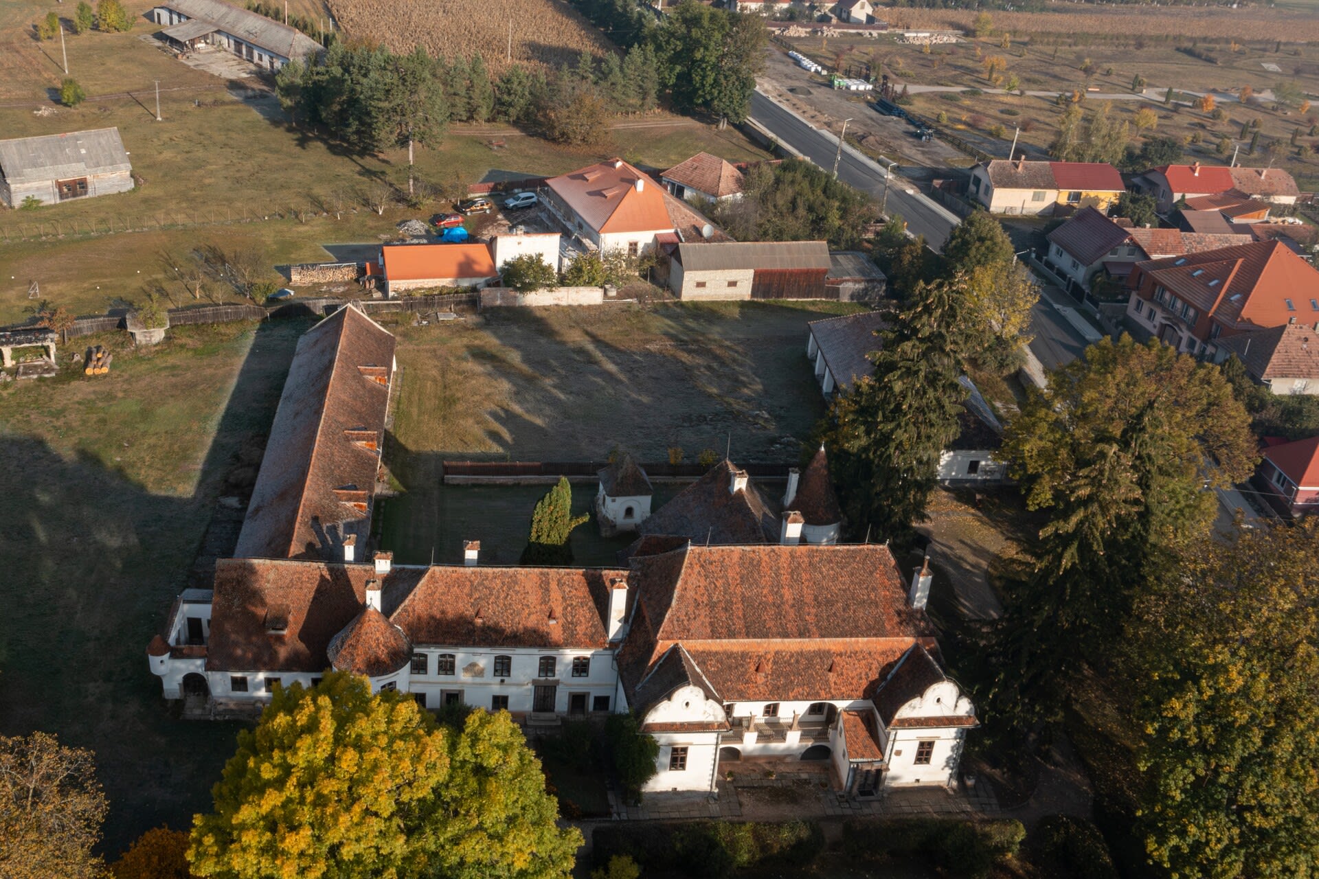 Renovarea castelului Daniel din Vârgyasi a fost finalizată