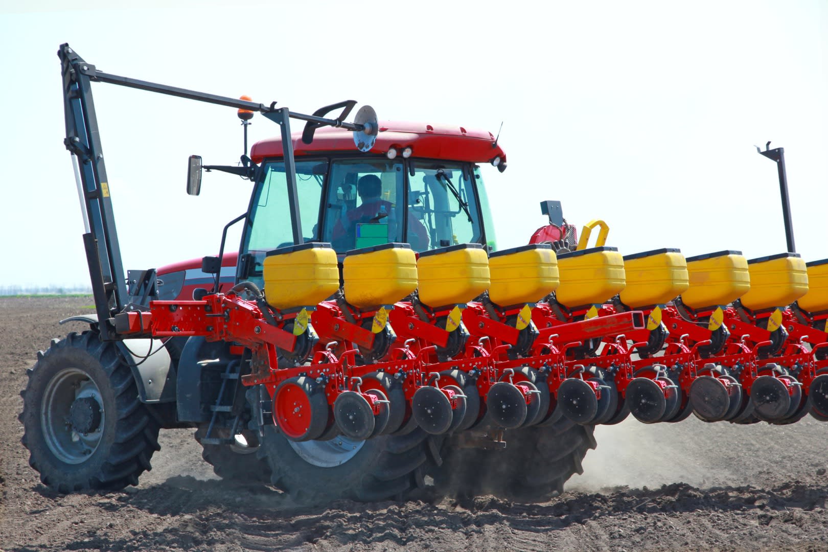 Vânzări diverse în Galați: cazan de țuică, pește și echipamente agricole