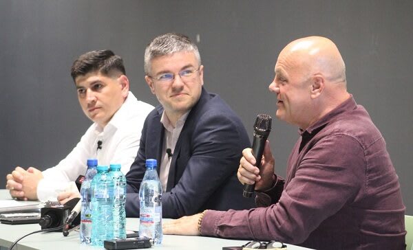 Fabrica Arsenal SA din Reșița, hală modernizată și angajați pregătiți