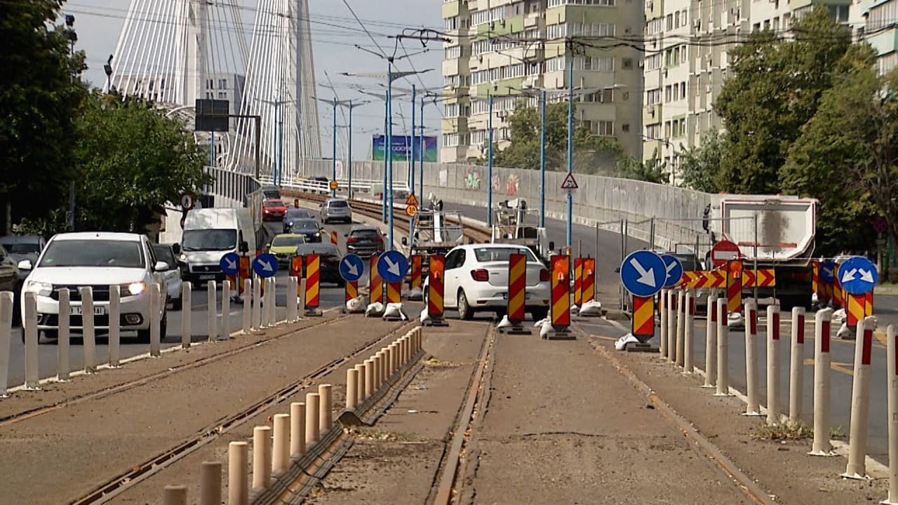 Podul Basarab în timpul lucrărilor de reabilitare, trafic rutier în București Podul Basarab în timpul lucrărilor de reabilitare, trafic rutier în București