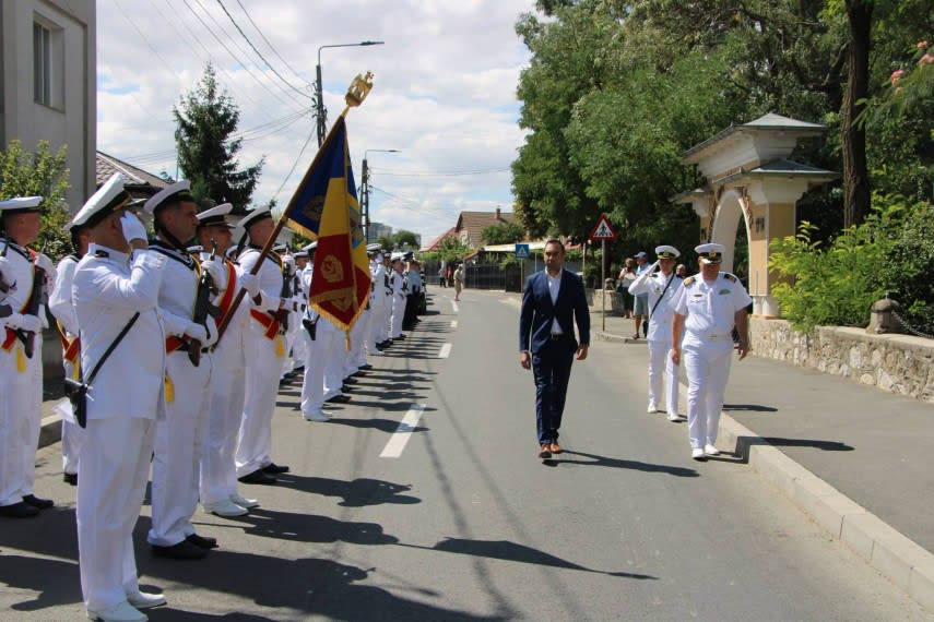 Ceremonie militar-religioasă la Tulcea în memoria eroilor marinari