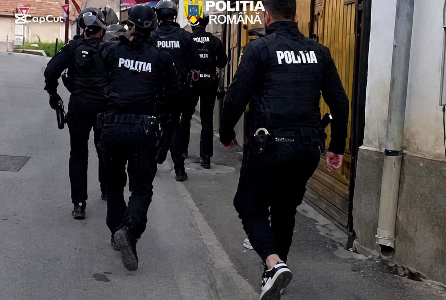 Doi bărbați reținuți în Vlaicu după scandaluri și amenințări cu violența