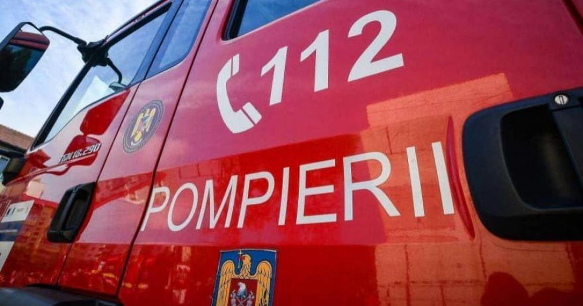 Accident rutier în Ciortești cu intervenția pompierilor Accident rutier în Ciortești cu intervenția pompierilor
