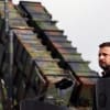Președintele Zelenski în discurs, cu rachete Patriot în fundal, în contextul apărării Ucrainei