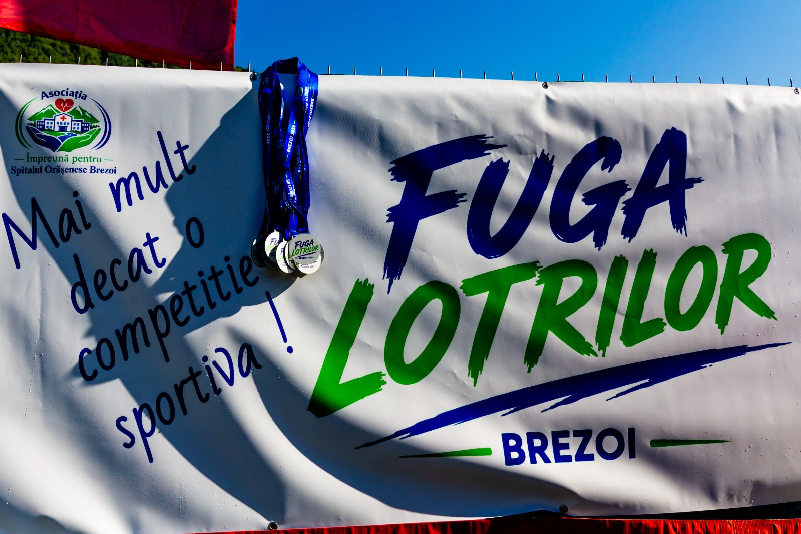 Fuga Lotrilor 2026, la Brezoi: câștigătorii curselor de alergare montană