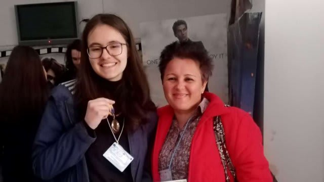 Eleva arădeană Cristina-Daria Toderici cu medalie de bronz la Olimpiada de Geografie Eleva arădeană Cristina-Daria Toderici cu medalie de bronz la Olimpiada de Geografie