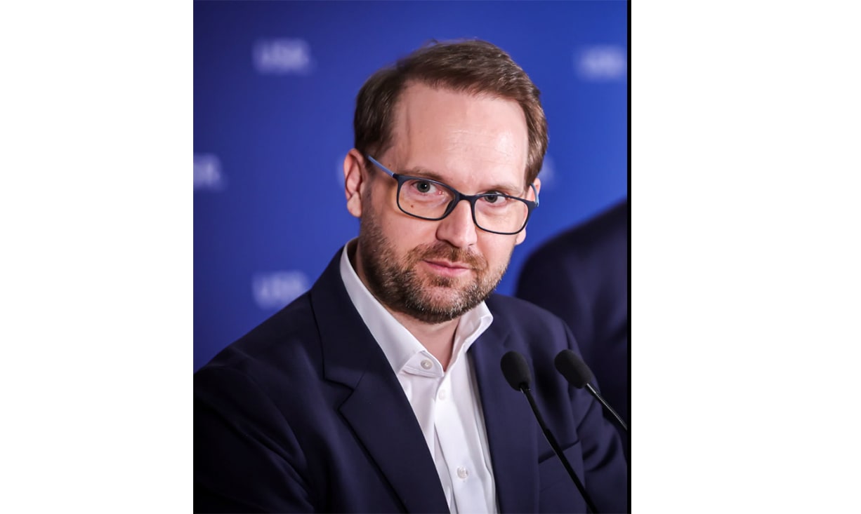 Judecători CCR și Dominic Fritz, fost primar al Timișoarei Judecători CCR și Dominic Fritz, fost primar al Timișoarei