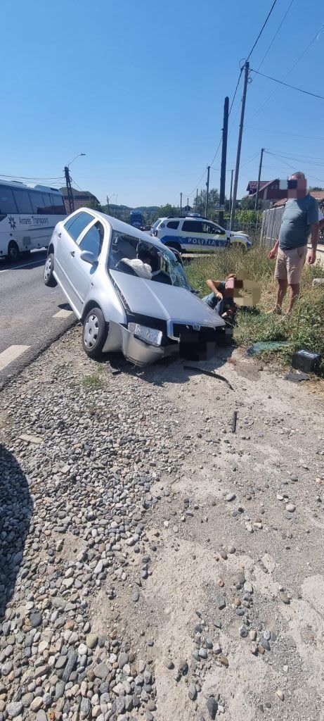 Accident grav pe DN7 la Budești: pasageră proiectată în afara mașinii și rănită