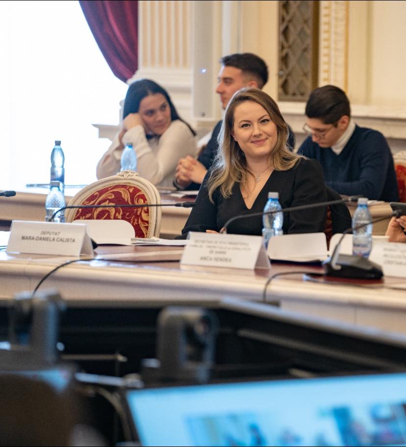 Primar în fața tribunalului, simbol al luptelor pentru integritate