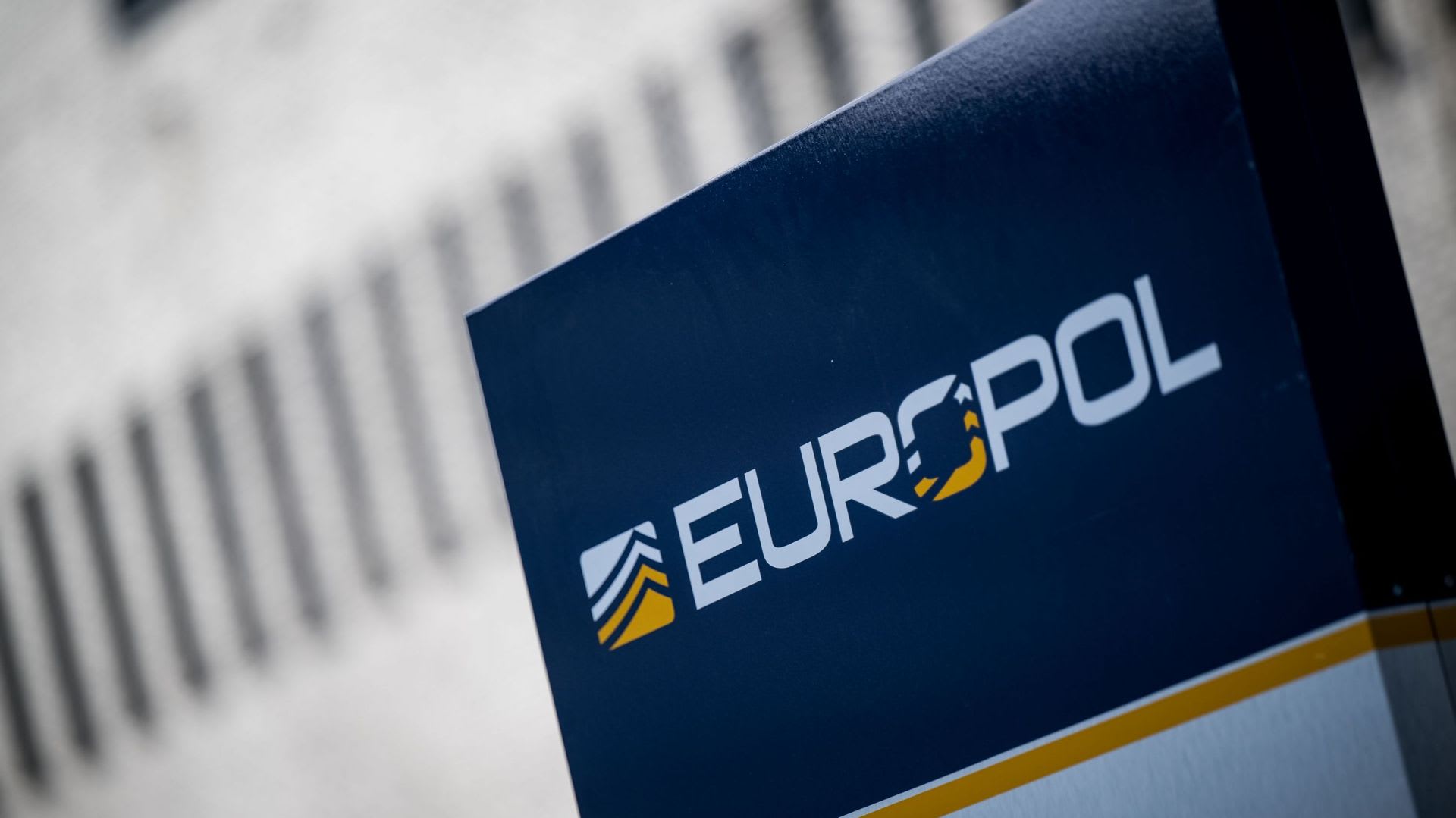 Sindicatul Europol acuză IPJ Arad de delegări ilegale și practici abuzive