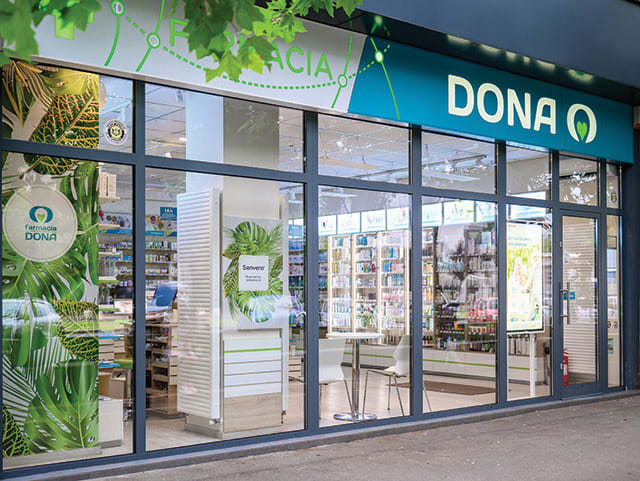 Echipa Dona în depozit, distribuție medicamente, farmacie Echipa Dona în depozit, distribuție medicamente, farmacie