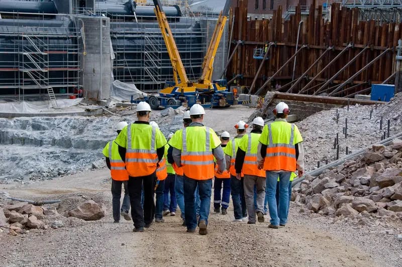 Medici și muncitori construcții, situație paradoxală în Tulcea Medici și muncitori construcții, situație paradoxală în Tulcea
