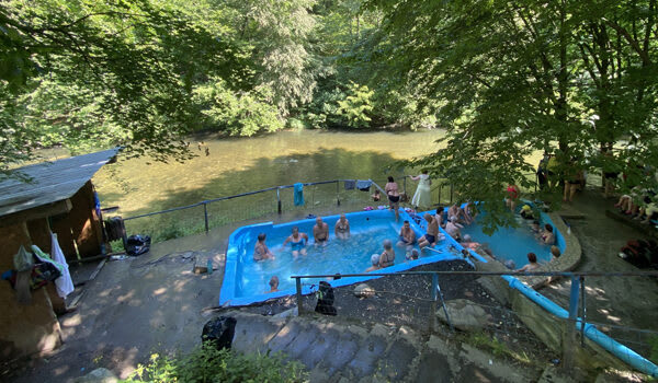 Numărul turiștilor în Caraș-Severin a scăzut cu peste 15.000 în primul semestru din 2026