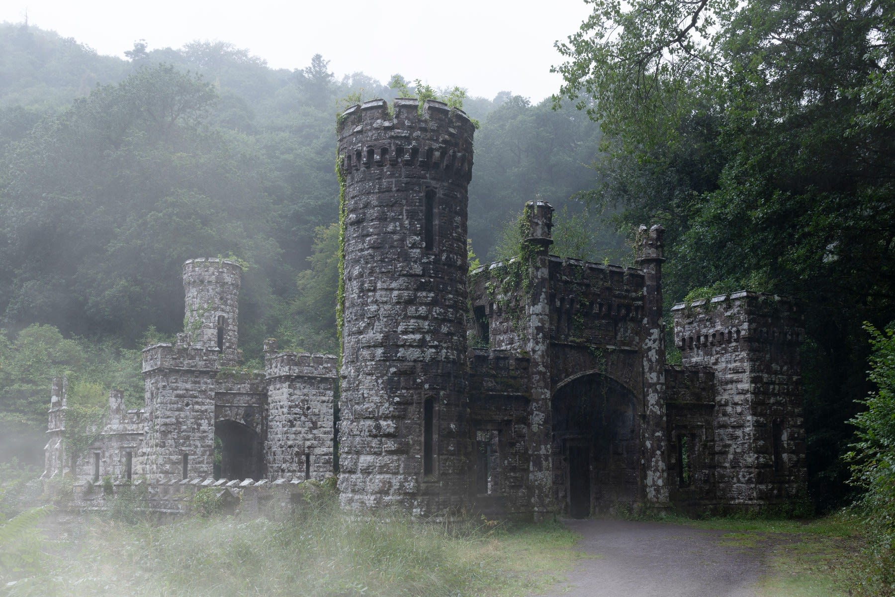 Mark Zuckerberg a cumpărat un castel gotic din secolul al XIX-lea în Irlanda, estimat la 30 milioane euro