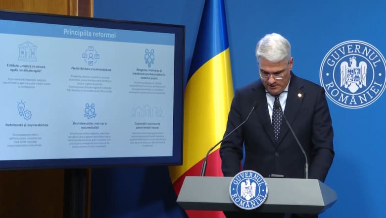 Mihai Dimian explicând creșterea coeficienților pentru salariile din educație Mihai Dimian explicând creșterea coeficienților pentru salariile din educație