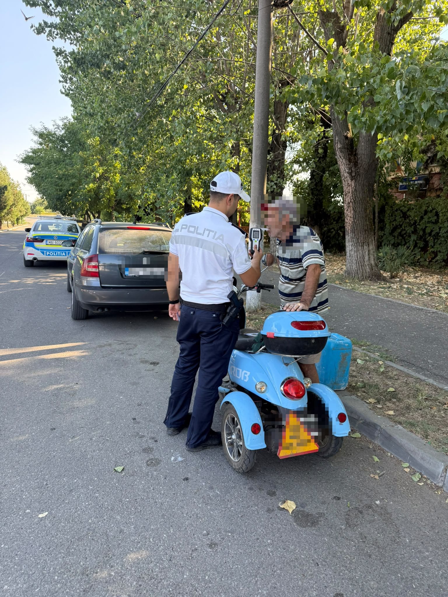 Polițiștii din Calafat au aplicat 35 de sancțiuni pentru pietoni, bicicliști și trotinete electrice