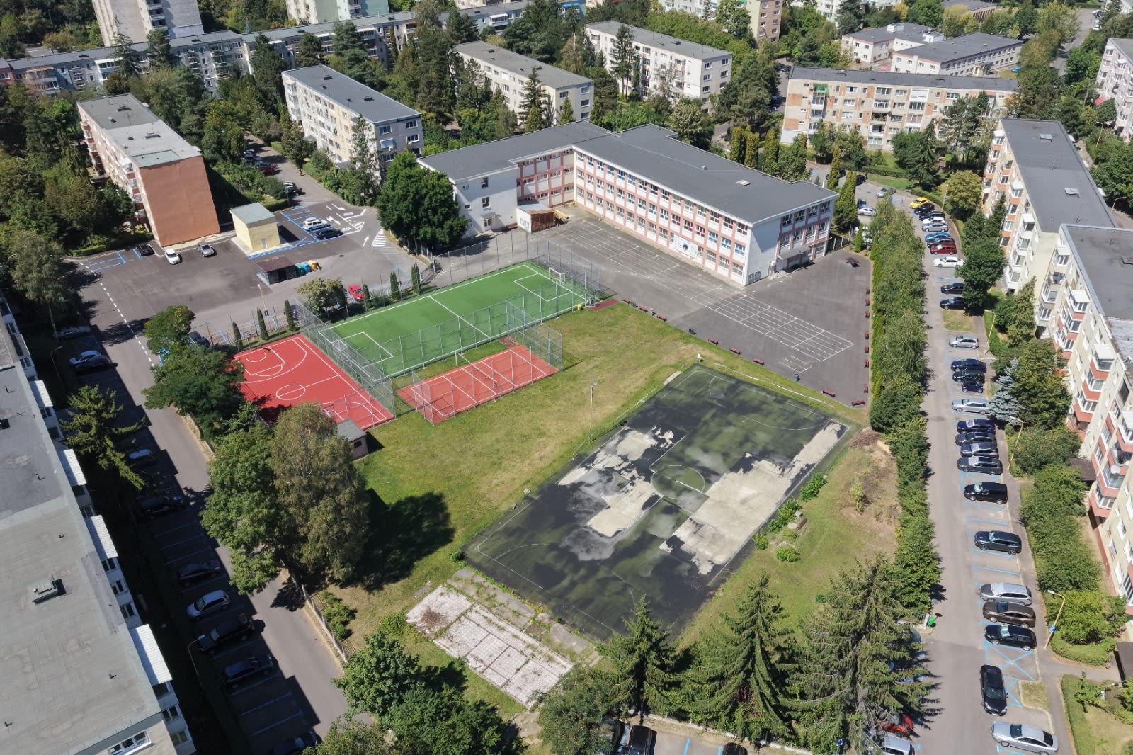 Primăria Brașov construiește o nouă sală de sport la Liceul Silvic