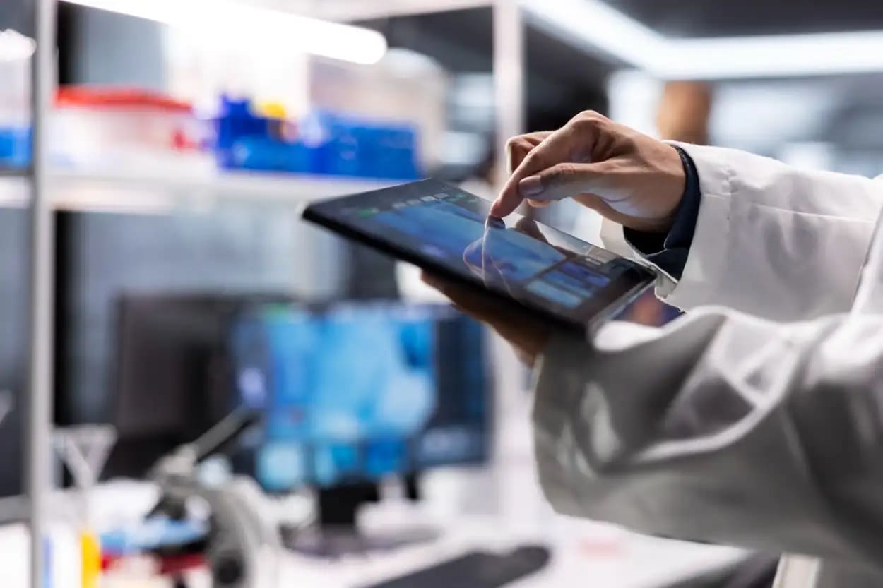 Guvernul a aprobat TechUp România: 5,3 miliarde lei pentru tehnologii avansate