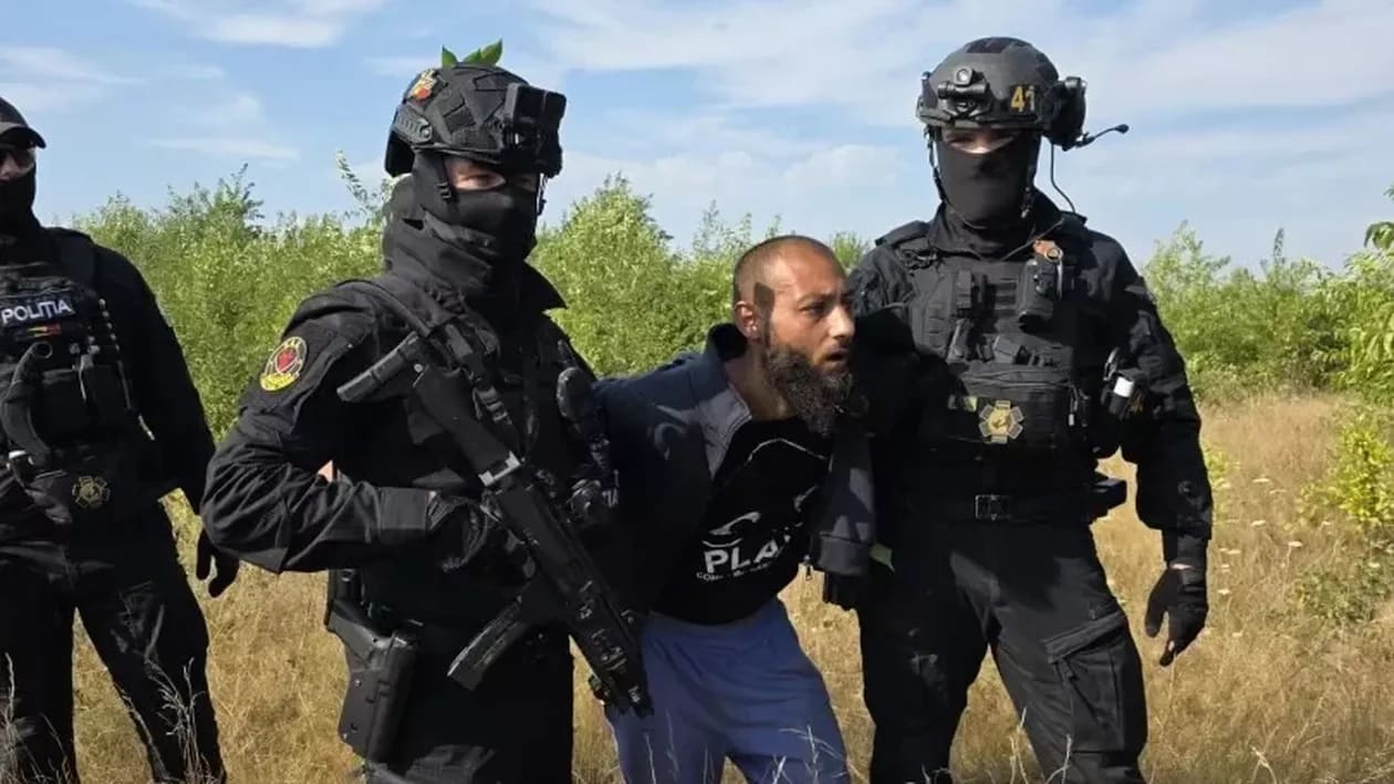 Polițiști și jandarmi în acțiune pentru prinderea deținutului evadat Polițiști și jandarmi în acțiune pentru prinderea deținutului evadat
