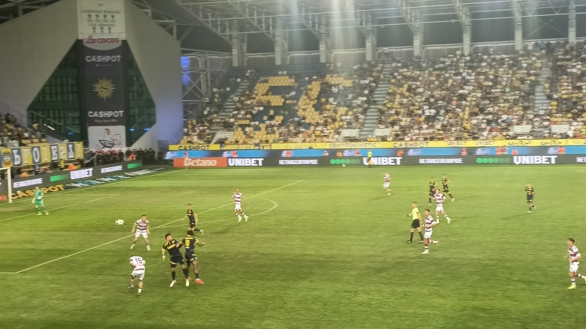Petrolul Ploiești, învinsă acasă de Rapid, scor 0-2, în derby-ul Superligii