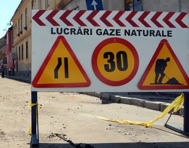 Patru sate din Șoimuș au început lucrările pentru rețea de gaze naturale
