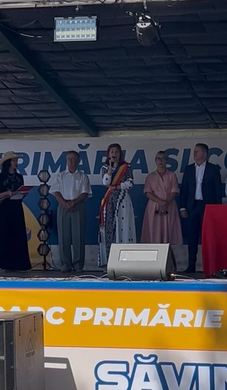 Sărbătoare în comuna Săvinești cu activități pentru copii Sărbătoare în comuna Săvinești cu activități pentru copii