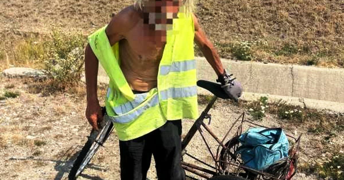 Un bărbat de 62 de ani a circulat cu tricicleta pe autostrada A1 din Hunedoara și a fost amendat