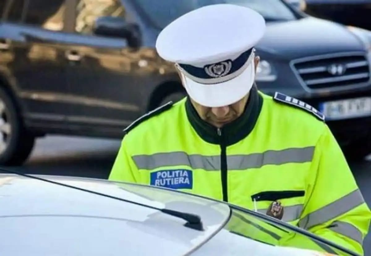 Bărbat din Vințu de Jos, reținut de polițiști: A fost prins drogat la volan și fără permis recunoscut