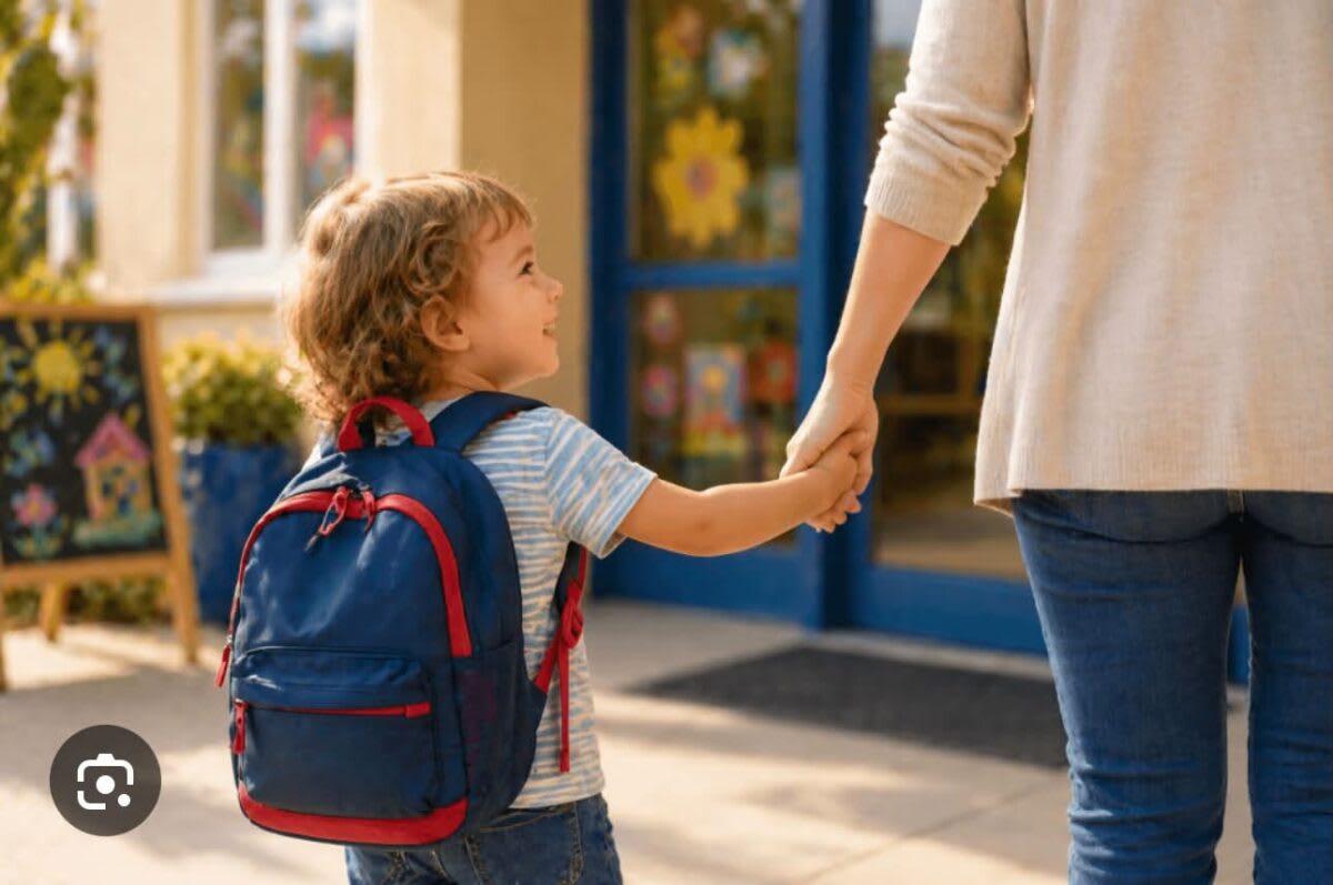 Specialist în psihiatrie pediatrică recomandă părinților cum să pregătească emoțional copiii pentru școală