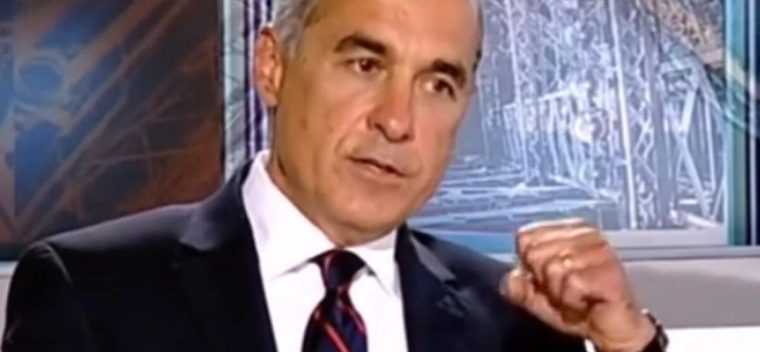 Călin Georgescu în fața susținătorilor, discurs politic Călin Georgescu în fața susținătorilor, discurs politic