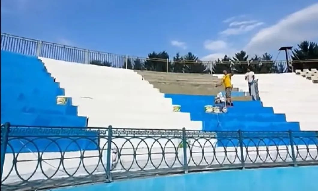 (VIDEO) Stadionul FC Onești renaște în atenția presei centrale, dar confuzia despre echipă persistă