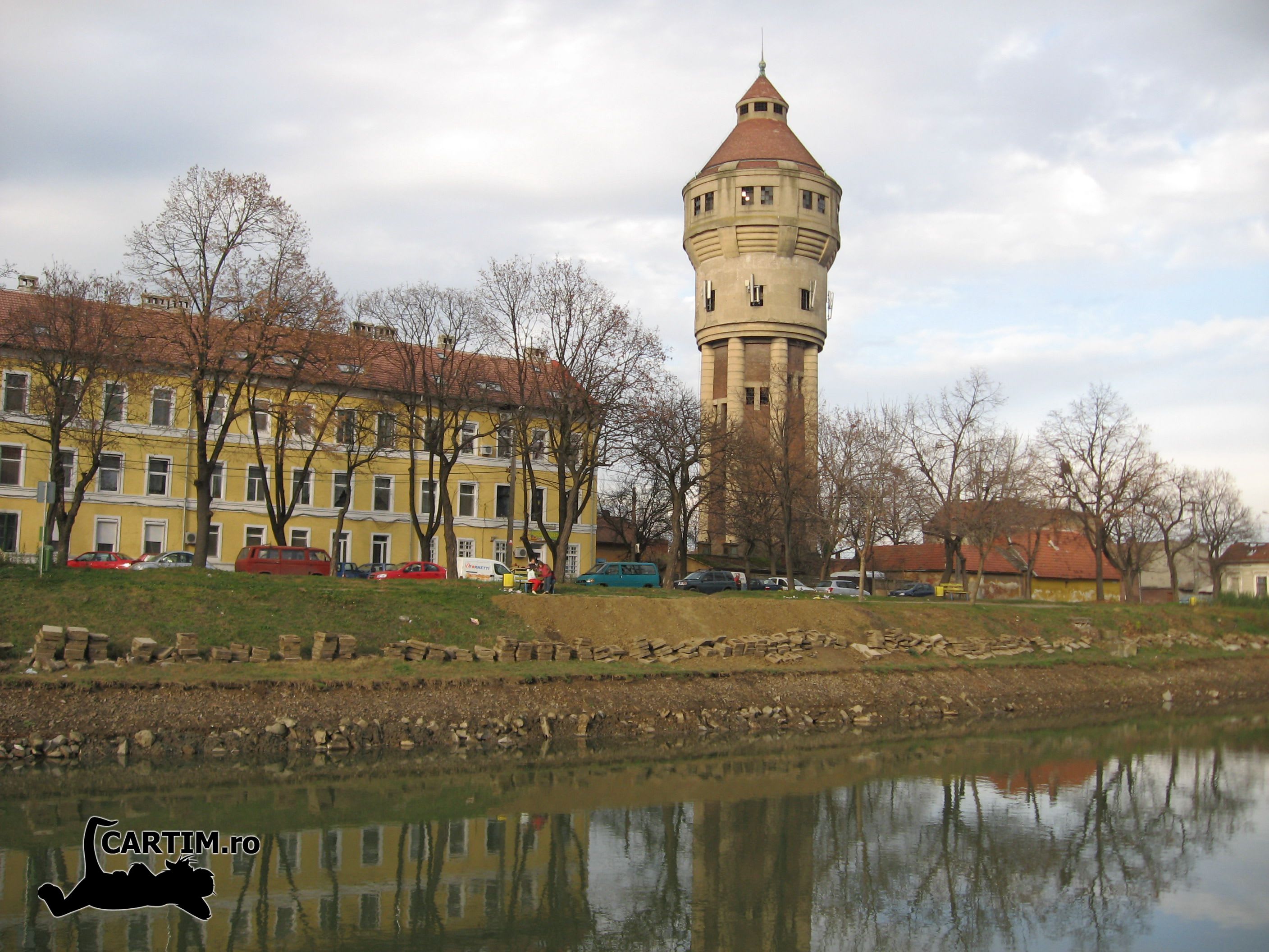 Turnul de Apă din Iosefin, monument istoric în Timișoara, cu platformă de belvedere