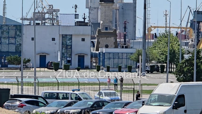 Portul Constanța cu nave de marfă