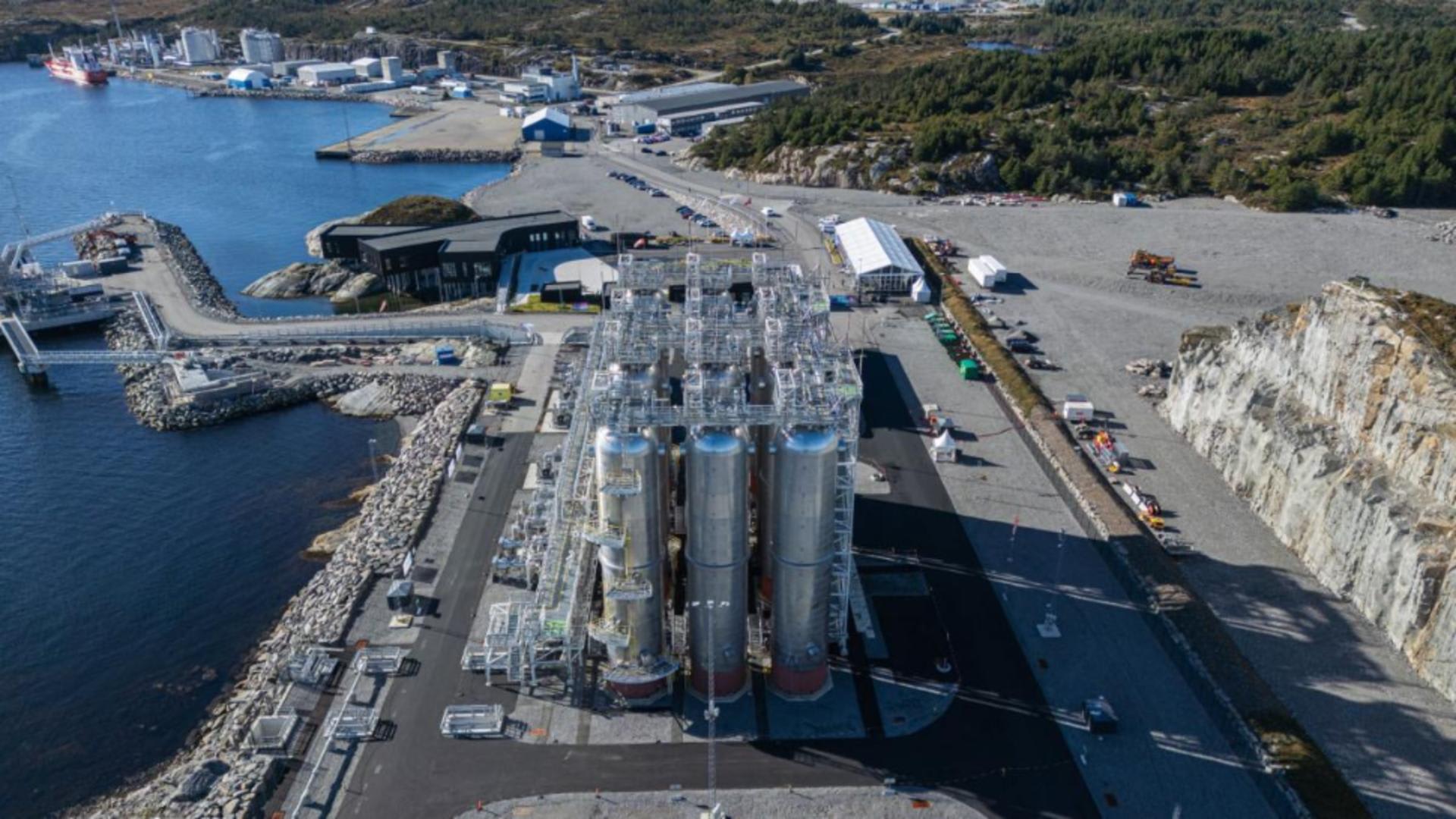 Platformă offshore în Marea Nordului pentru stocarea CO₂ Platformă offshore în Marea Nordului pentru stocarea CO₂